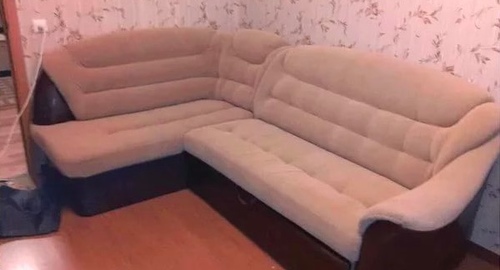 Перетяжка углового дивана. Краснотурьинск